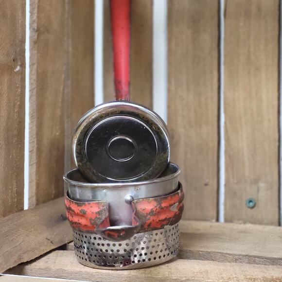 Vintage Ricer with Red Handle - Picture 4 of 9